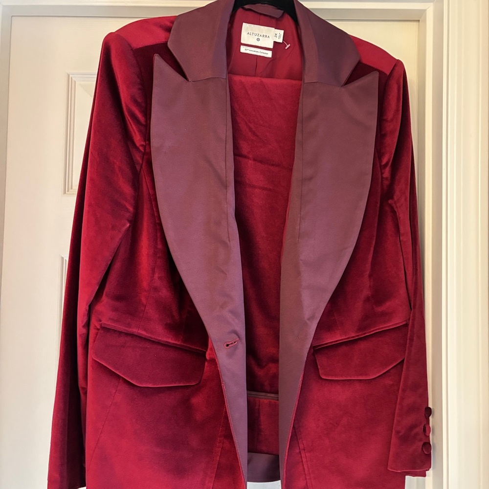 Altuzarra Target Red Velvet Blazer Straight Leg Ankle Pants Blouse Set 2X 18W - Picture 2 of 6